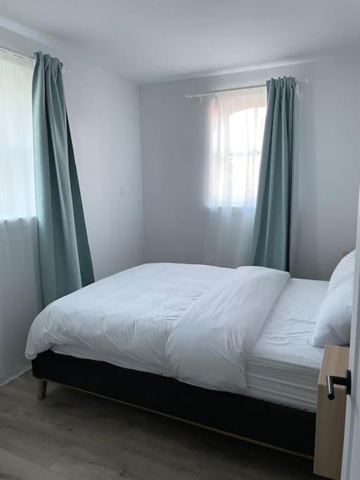 871 Shefford Suite 207 3Chambres Bromont Eksteriør billede